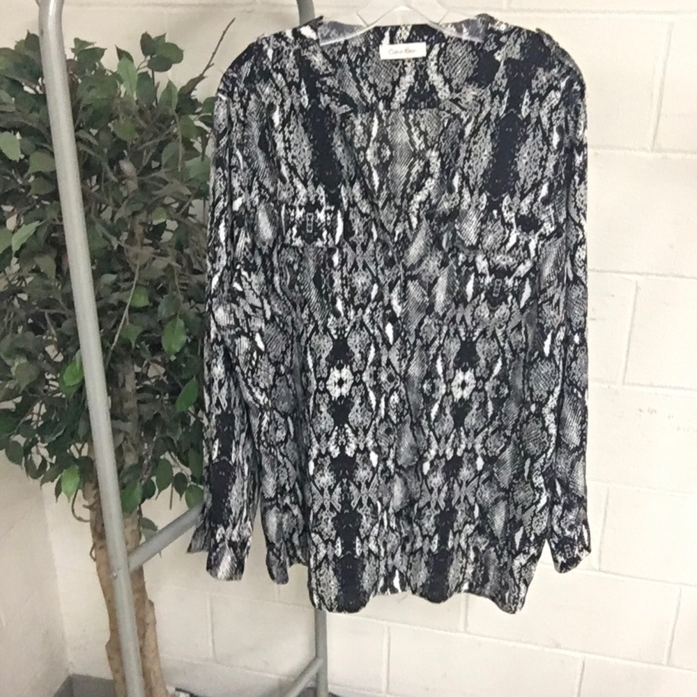 Calvin Klein plus size snake print top.